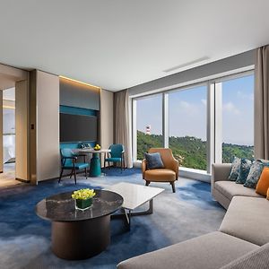 Nuwa Deluxe Suite
